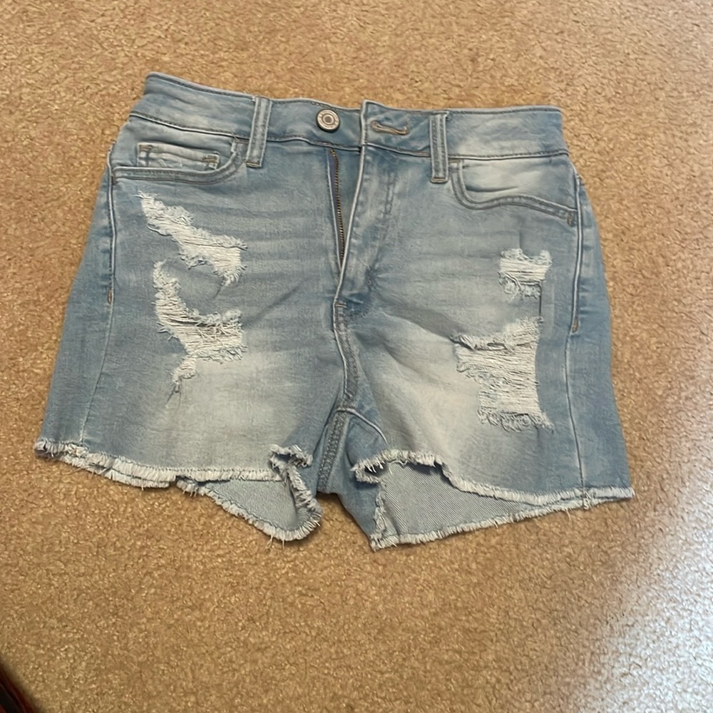 women’s ripped jeans shorts light denim super high rise curvy